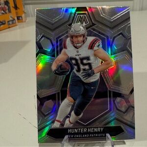2024 Hunter Henry Panini Prizm Mosaic